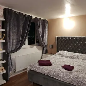 Superior King Homestay Sheffield